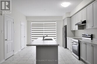 87 Holder Dr in Brantford, ON - Building Photo - Building Photo