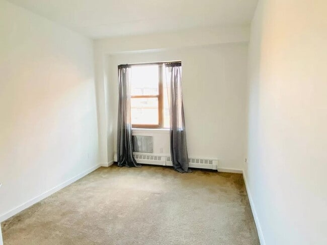 property at 1509 Bergen St