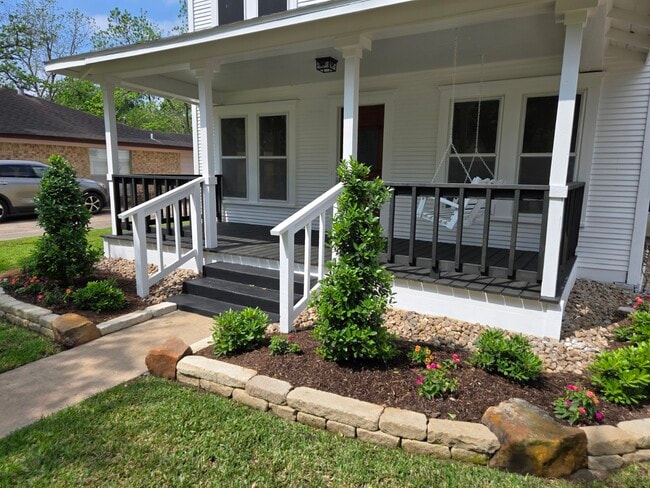 1523 Avenue C in Katy, TX - Building Photo - Building Photo