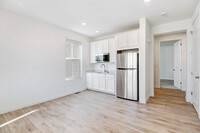 12915 Bay St, Unit Suite - 6