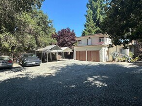 1901 Cooley Ave, Unit #2 in East Palo Alto, CA - Building Photo - Building Photo