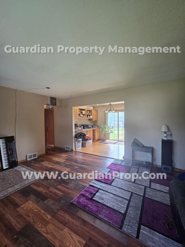 6503 Zealand Ln N in Brooklyn Park, MN - Building Photo - Building Photo