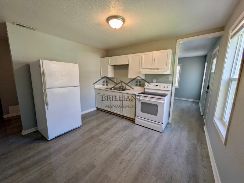 2864 N Dearborn St in Indianapolis, IN - Building Photo