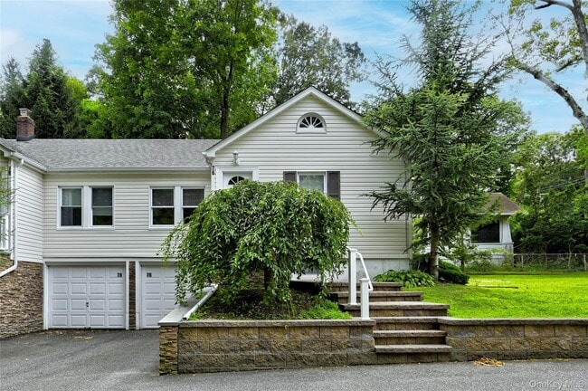 property at 76 Norton Dr