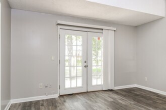 112 Pointer Dr in Hopkins, SC - Building Photo - Building Photo