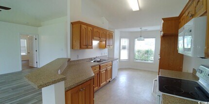 1289 Gailard Dr in Conway, SC - Foto de edificio - Building Photo