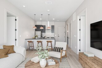 1090 Haysboro Ave in Nashville, TN - Building Photo - Building Photo