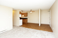 Country Court Apartments in Waukee, IA - Building Photo - Interior Photo