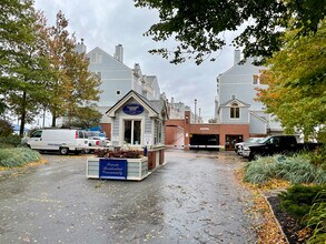 714 Chandlers Wharf, Unit 714 in Portland, ME - Building Photo - Building Photo