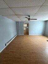 500 E Front St, Unit 1 in Larimore, ND - Building Photo
