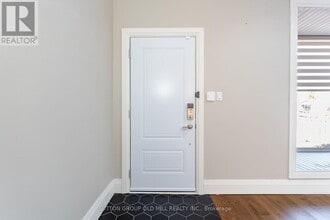 25 Gaiety Dr in Toronto, ON - Building Photo - Building Photo