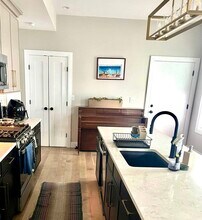 5 Carlisle St, Unit Fully Furnished Room in Boston, MA - Building Photo - Building Photo
