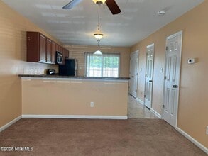 8004 Banister Loop in Jacksonville, NC - Building Photo - Building Photo
