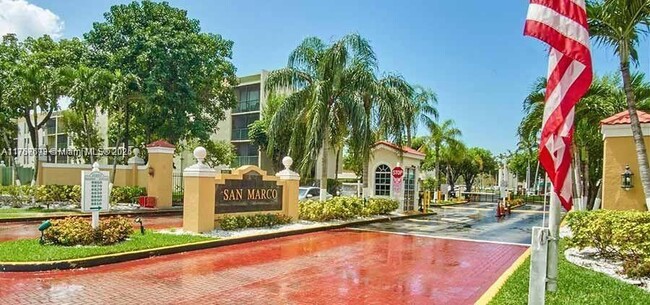 property at 8820 Fontainebleau Blvd