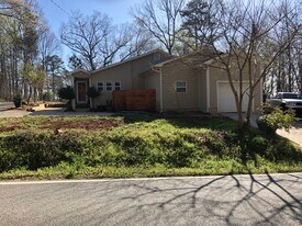 4700 Dean Ct in Cumming, GA - Building Photo