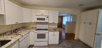 714 E Crawford St in Lakeland, FL - Building Photo