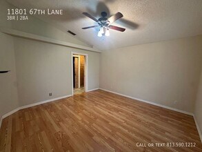 11801 67th Ln in Largo, FL - Building Photo - Building Photo