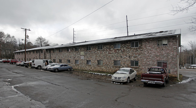 Southmont Apartments in Knoxville, TN - Foto de edificio - Building Photo