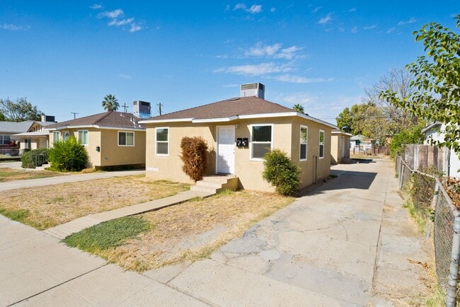 property at 322 Woodrow Ave