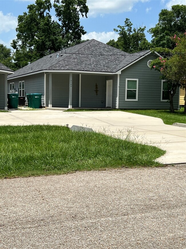 property at 310 W Watson St