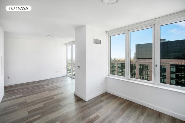 595 Dean St in Brooklyn, NY - Building Photo - Building Photo