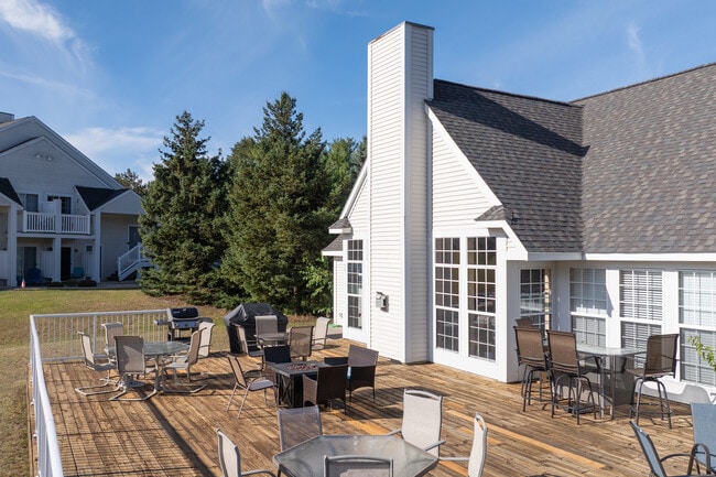 Harbour Ridge Apartments