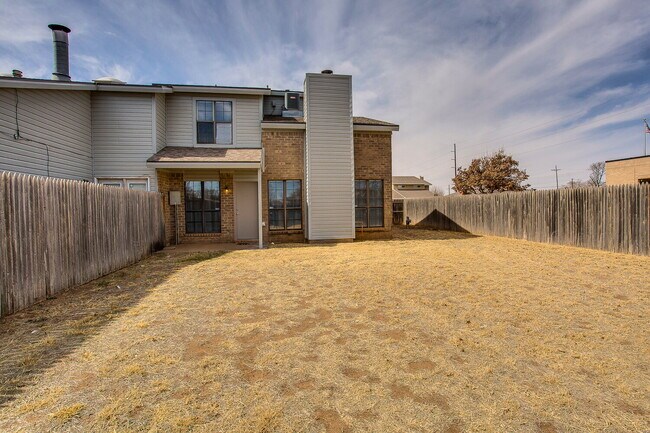 property at 538 N Fulton Ave