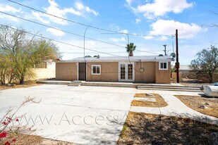 13175 Little Morongo Rd in Desert Hot Springs, CA - Building Photo