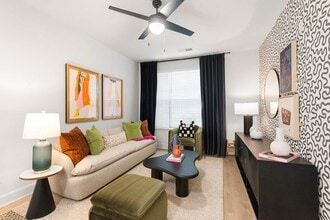 Cortland South End in Charlotte, NC - Building Photo - Building Photo