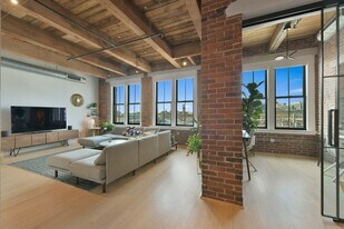 9 W Broadway in Boston, MA - Building Photo