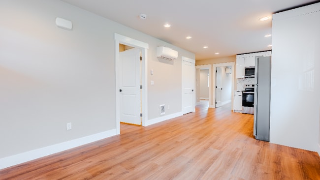 2106 Oakes Ave in Everett, WA - Building Photo - Building Photo