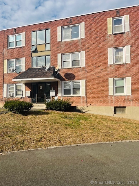 932 Wethersfield Ave in Hartford, CT - Building Photo - Building Photo