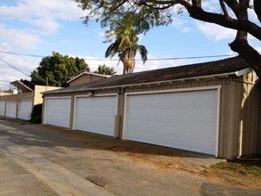 1841 Crestwood Lane in Anaheim, CA - Building Photo - Building Photo