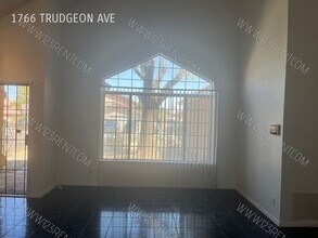 1766 Trudgeon Ave in Lancaster, CA - Building Photo - Building Photo