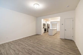 1201 Darlington Dr in Lowell, NC - Building Photo - Building Photo