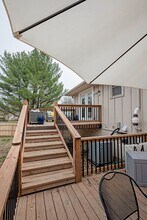 413 SE Lana Ct in Lee's Summit, MO - Building Photo - Building Photo