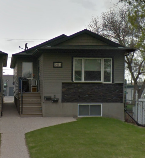 906 Wallace St in Regina, SK - Building Photo