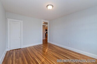 286 Chestnut Hill Ave in Boston, MA - Building Photo - Building Photo