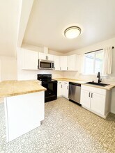 4375 WA-3 in Bremerton, WA - Building Photo - Building Photo