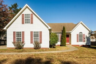 306 Gatewood Dr in Murfreesboro, TN - Building Photo