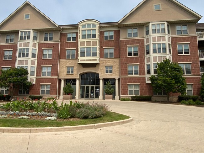 property at 4110 S Lake Dr