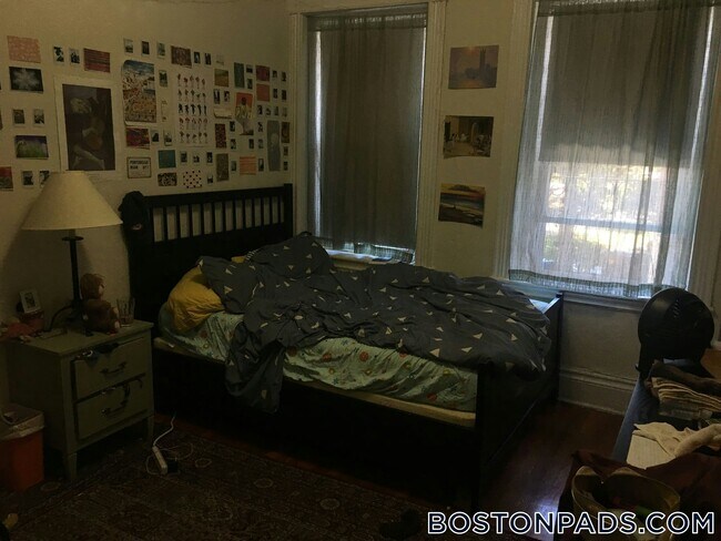 1350 Commonwealth Ave