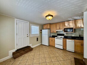 519 13th St in Sacramento, CA - Building Photo - Building Photo