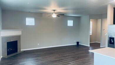 4508 Sand Dollar Dr in Bremerton, WA - Building Photo - Building Photo