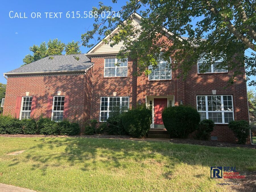 120 Tyne Dr in Franklin, TN - Building Photo