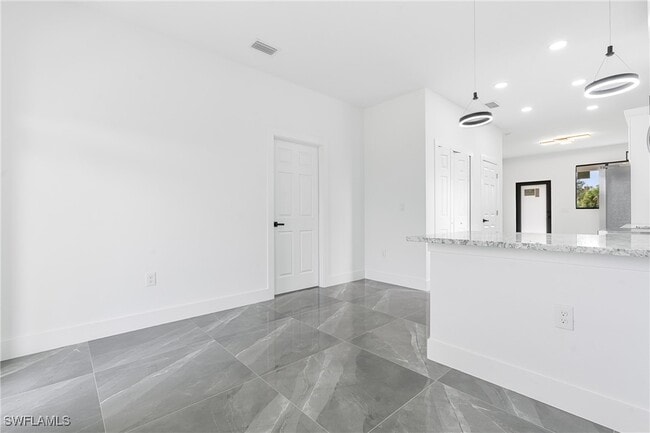 property at 922 Dobbins St E