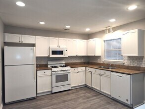 14830 Cane Field Dr in Charlotte, NC - Building Photo - Building Photo