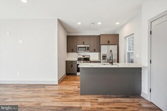 1426 N 7th St in Philadelphia, PA - Building Photo - Building Photo