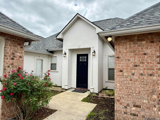 property at 10408 Springtree Ave