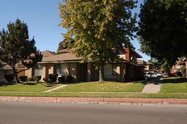 7432 Carnelian St in Rancho Cucamonga, CA - Building Photo - Building Photo